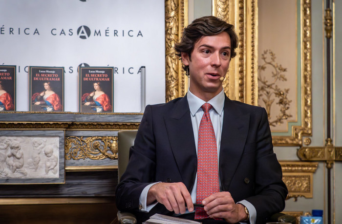 Lucas Montojo durante la presentación de "El secreto de ultramar"