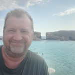 Aprender inglés en un entorno internacional: la experiencia de Enrique Sáez en Malta