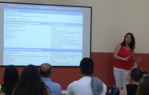 La Dra. Inma Baixauli imparte la última lección a la promoción de Logopedia 2012-15 (UCV)