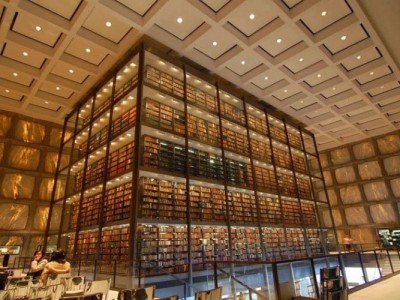 Biblioteca-Beinecke-de-libros-raros-y-manuscritos