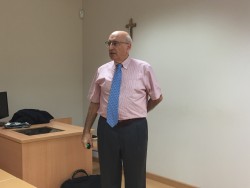 Dr.D.Carlos Barrios Pitarque